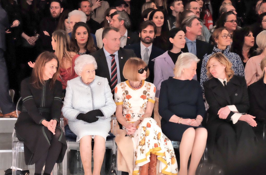 The Queen with Vogue editor-in-chief Dame Anna Wintour for Richard Quinn's show.