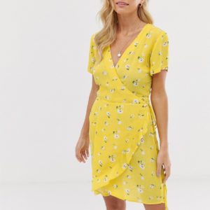 Stradivarius wrapped short dress in yellow